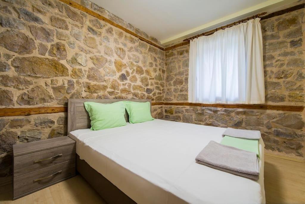 Villa Petrini Spiti Pyrgadikia Exterior foto