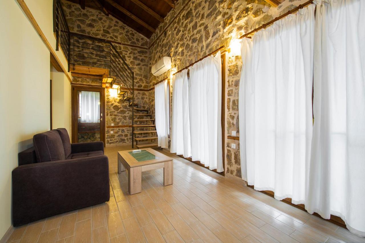 Villa Petrini Spiti Pyrgadikia Exterior foto
